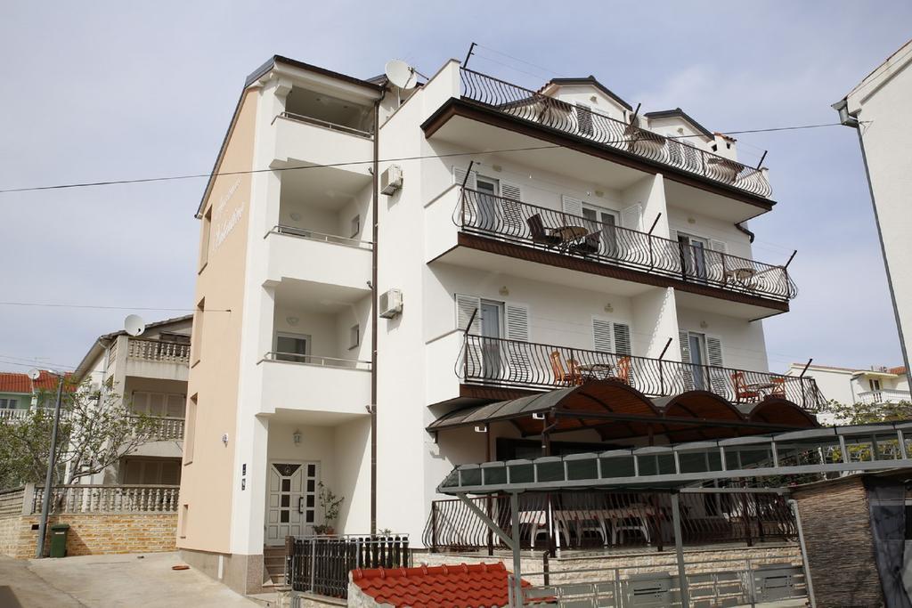 Apartments Valentino Водице Экстерьер фото