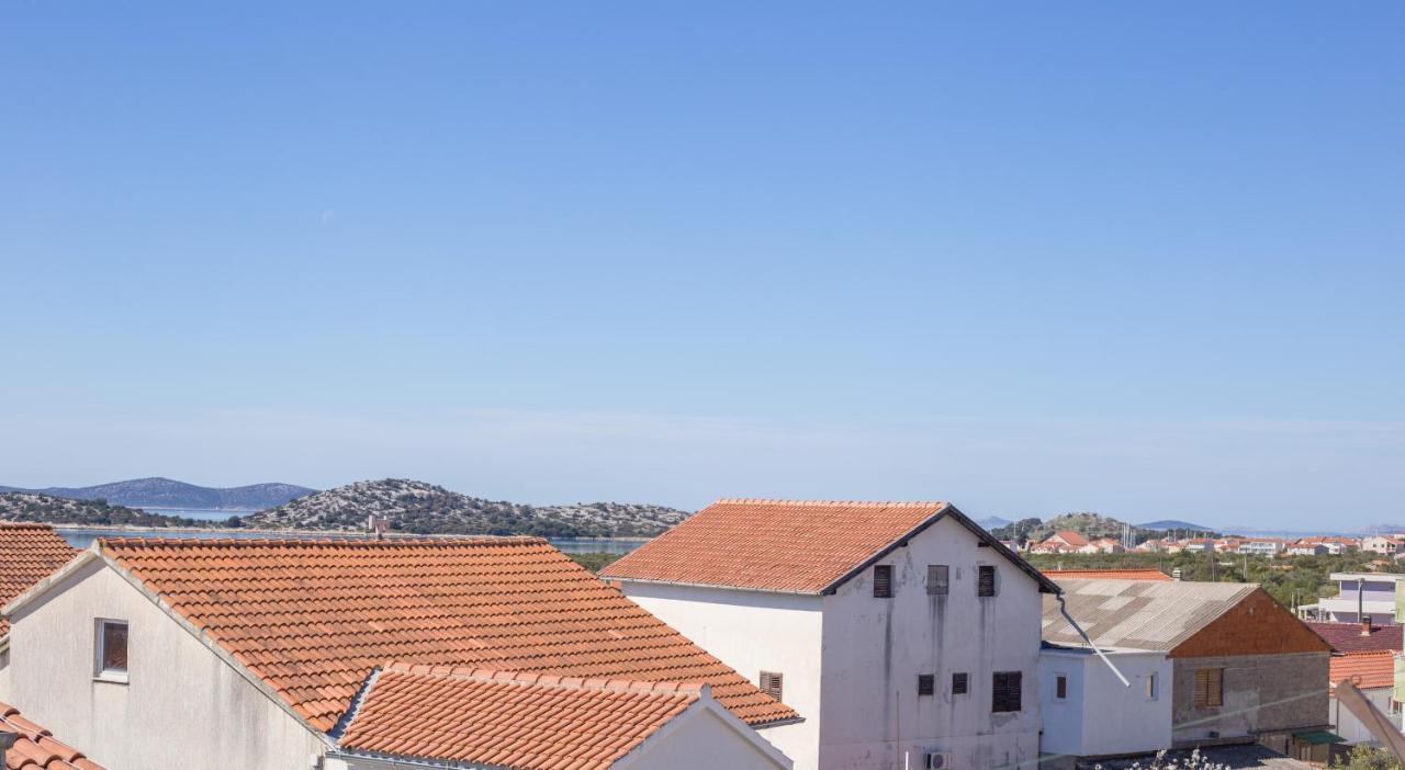Apartments Valentino Водице Экстерьер фото