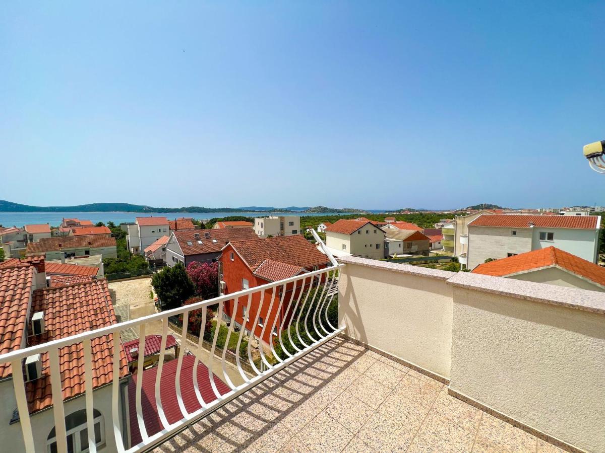 Apartments Valentino Водице Экстерьер фото