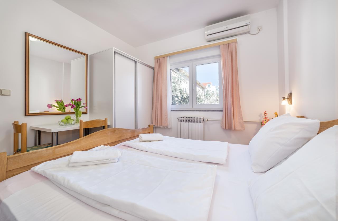 Apartments Valentino Водице Экстерьер фото
