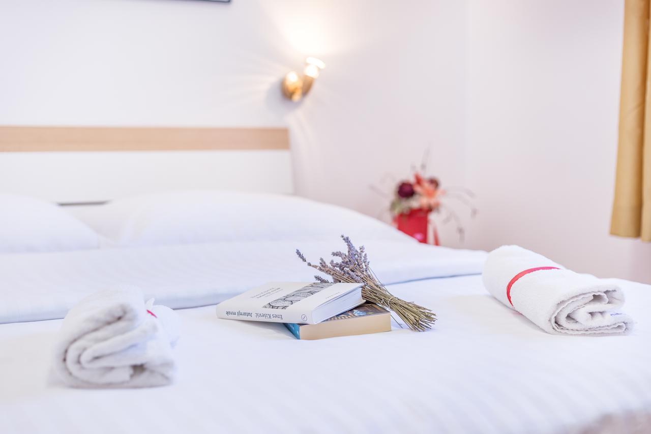 Apartments Valentino Водице Экстерьер фото