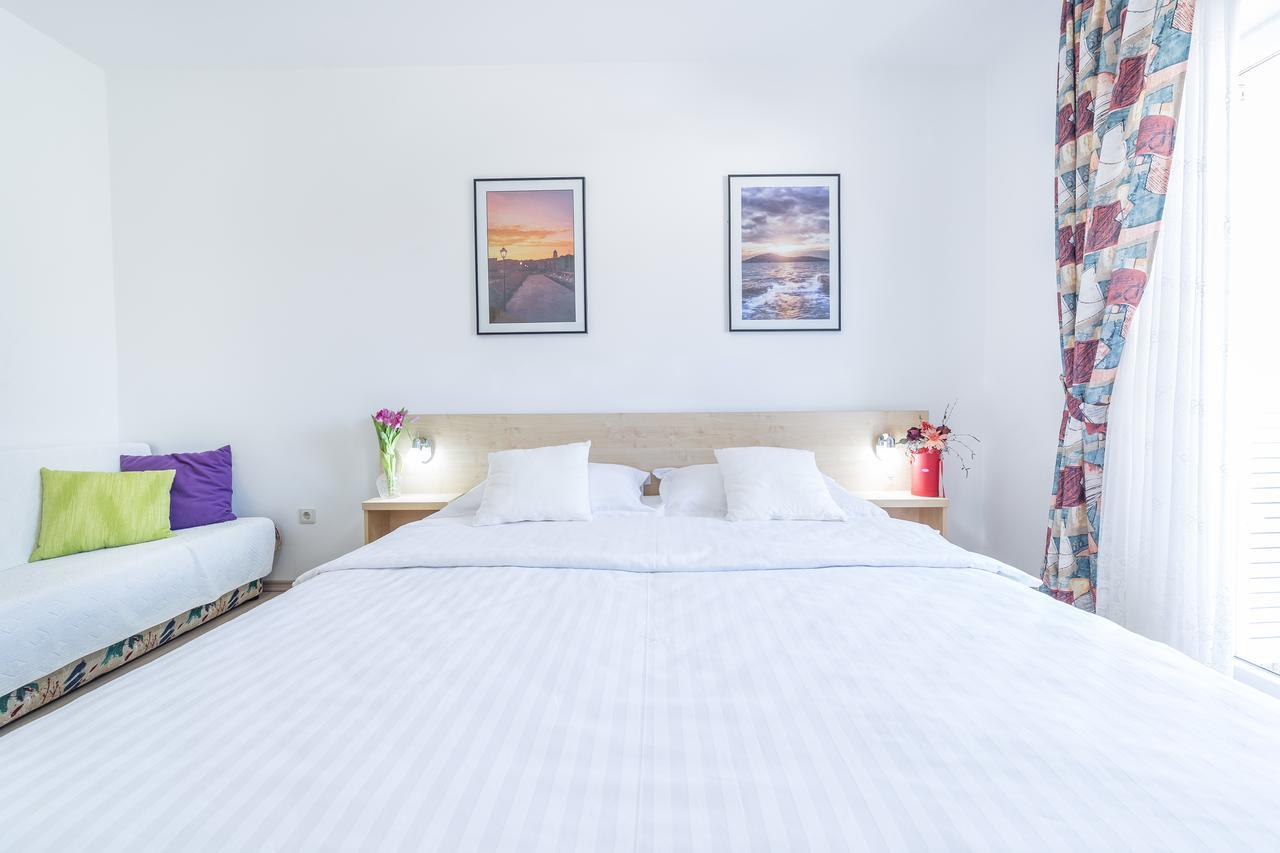 Apartments Valentino Водице Экстерьер фото