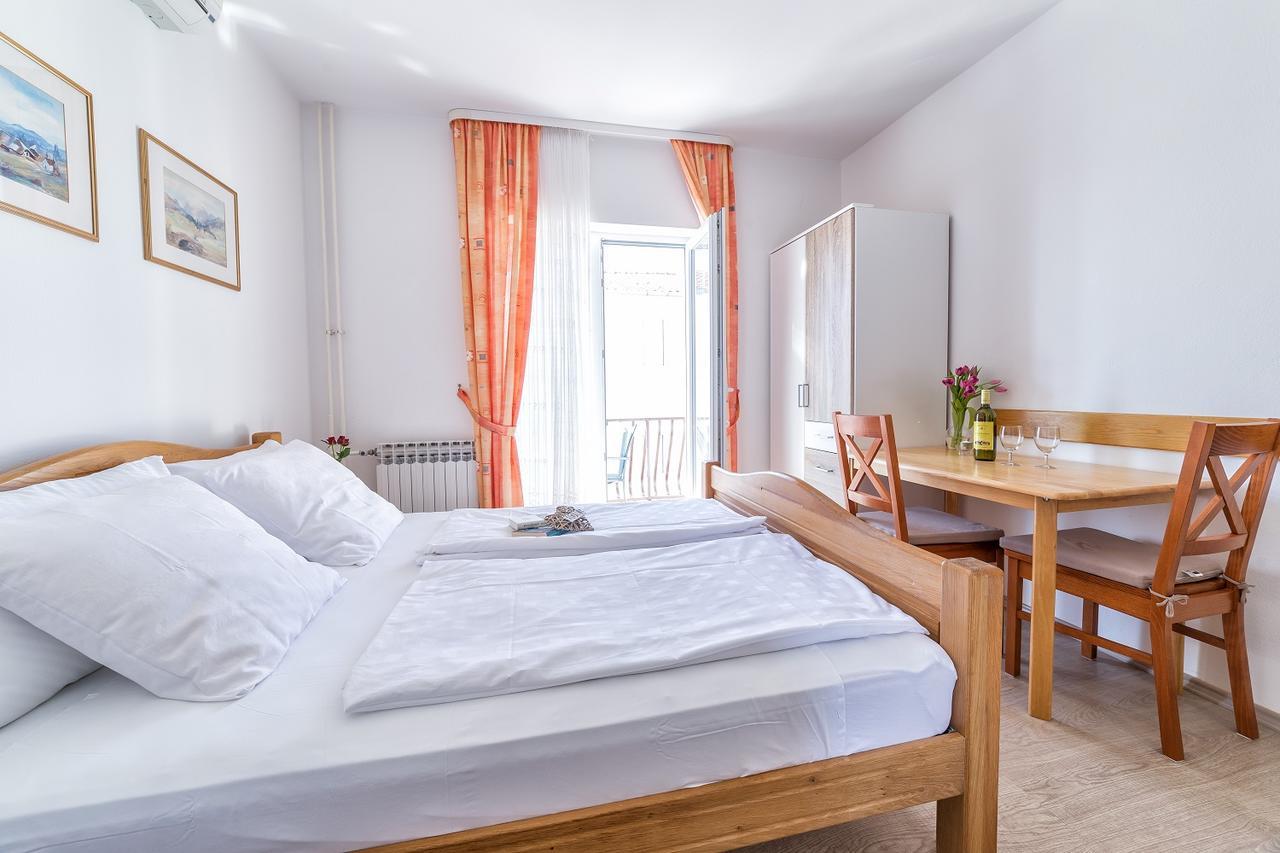 Apartments Valentino Водице Экстерьер фото