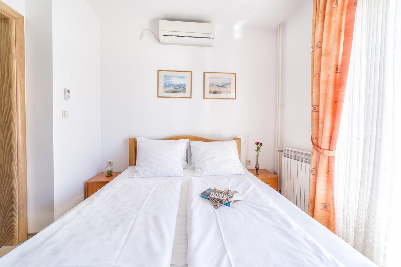 Apartments Valentino Водице Экстерьер фото