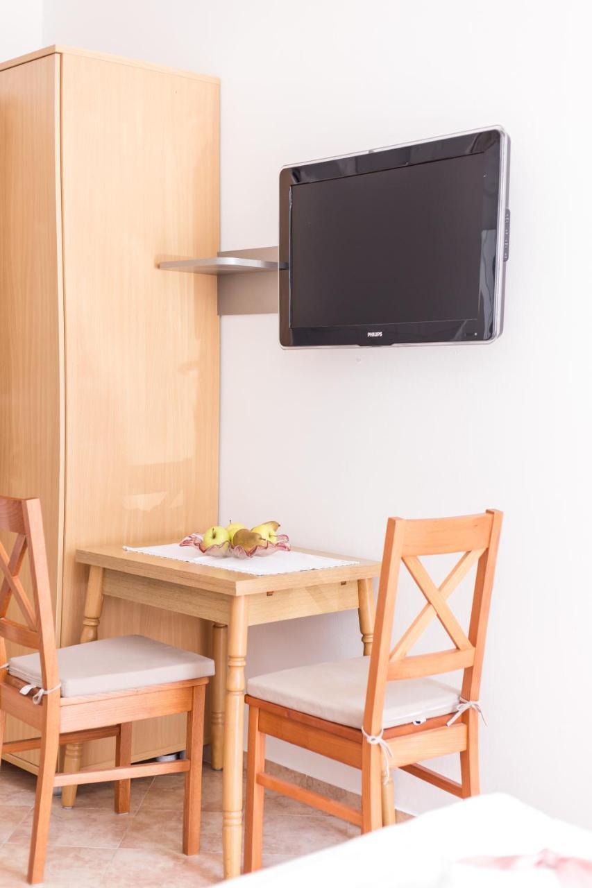 Apartments Valentino Водице Экстерьер фото